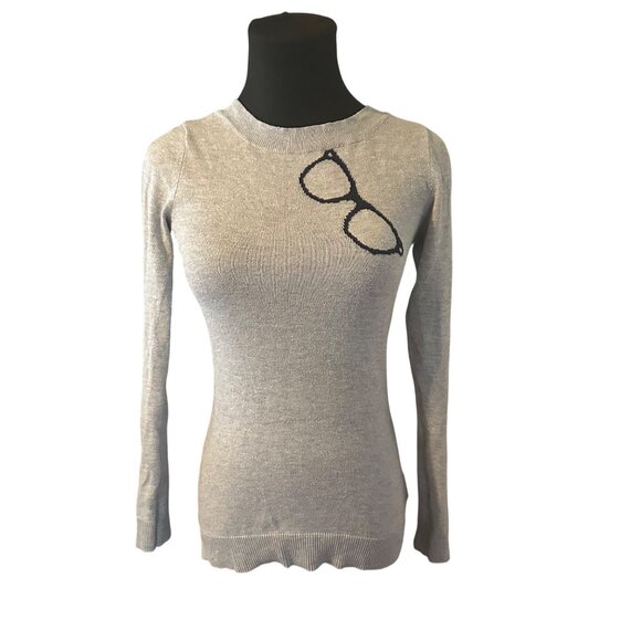 Maison Jules gray super soft pull over top with cool glasses size XS - Picture 1 of 7
